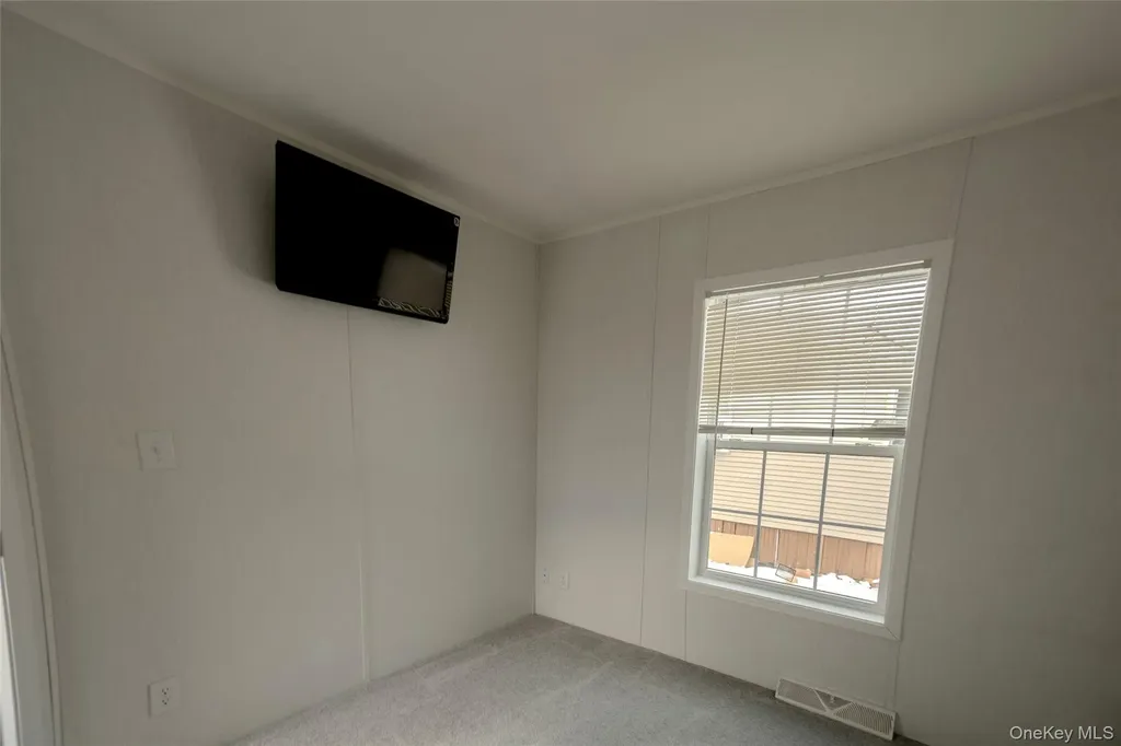 150 Main Street Islip NY 11751