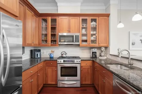 127 W Main Street Tarrytown NY 10591