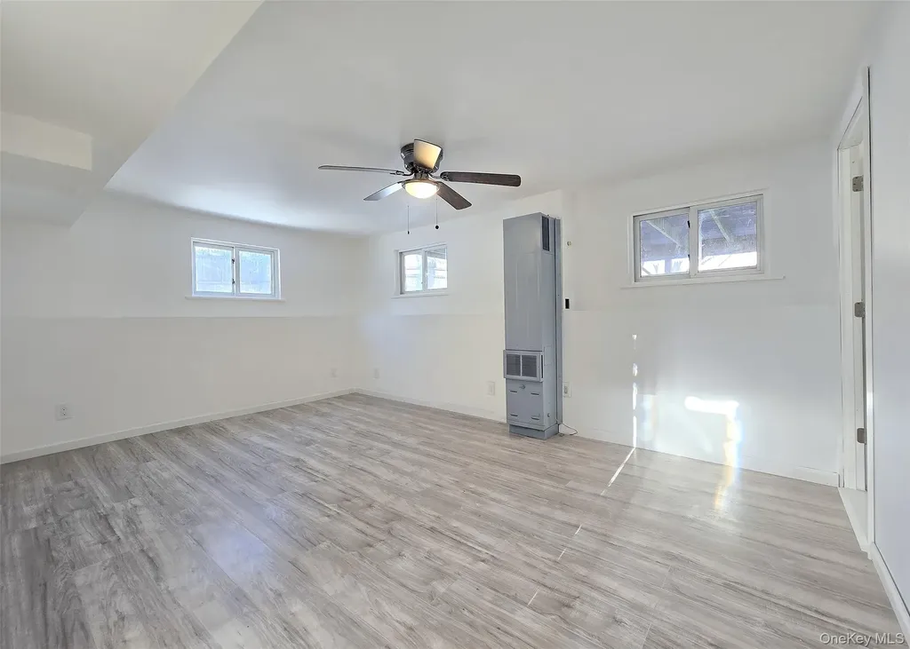 19 University Drive Ronkonkoma NY 11779