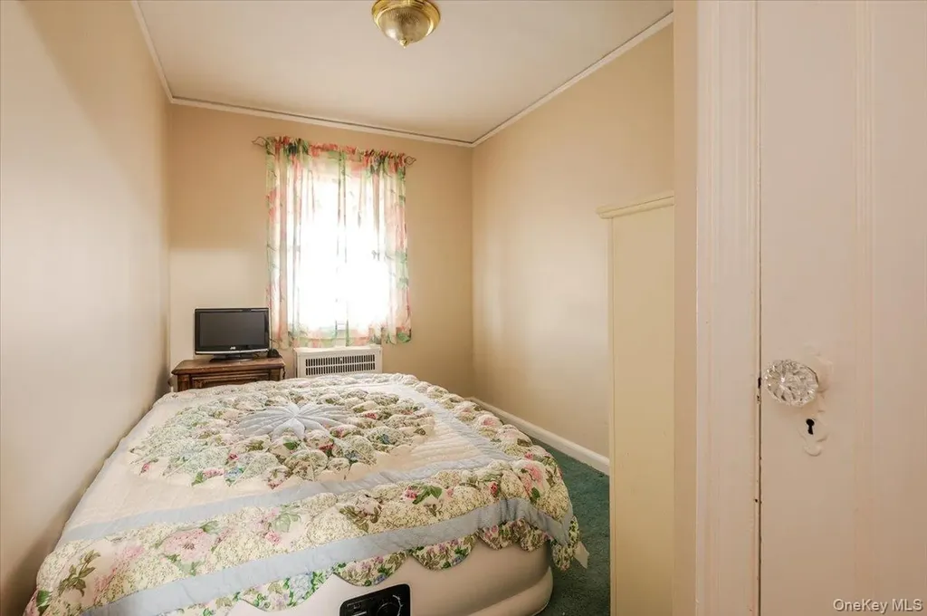 3304 Bouck Avenue Bronx NY 10469