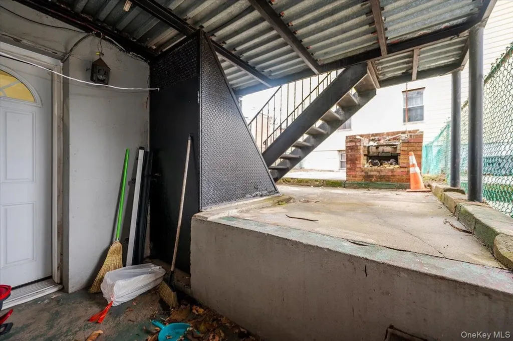3304 Bouck Avenue Bronx NY 10469