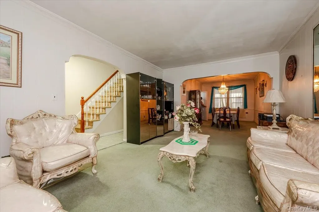 3304 Bouck Avenue Bronx NY 10469