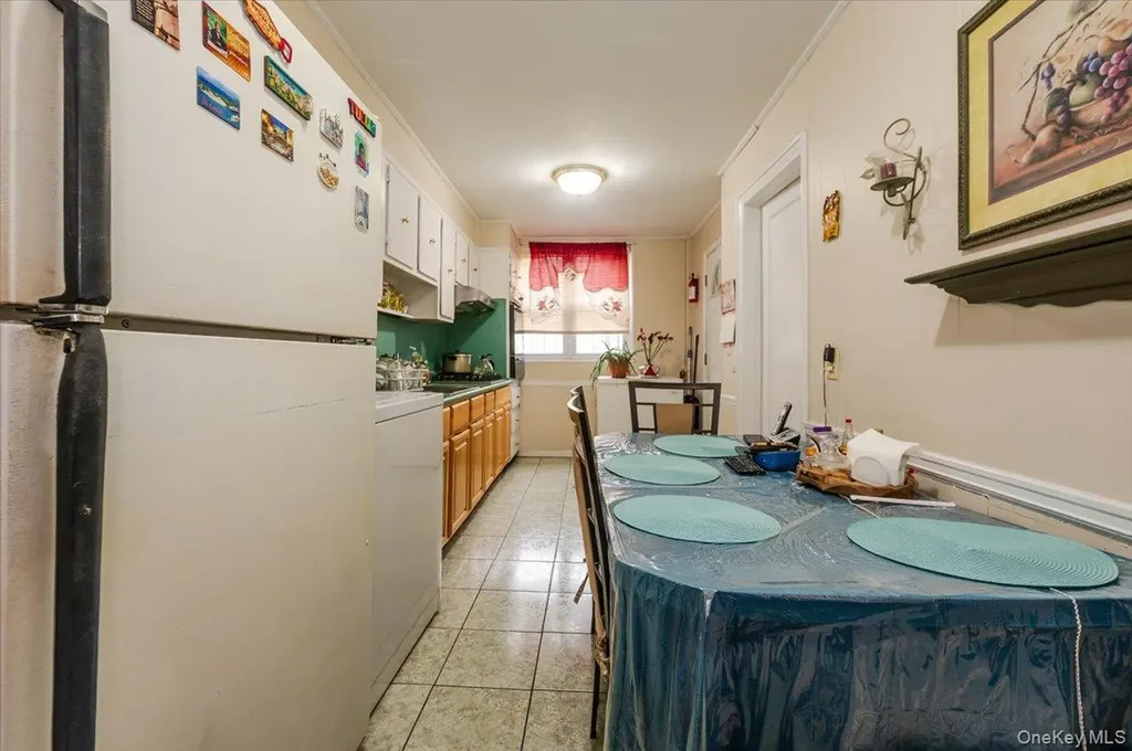 3304 Bouck Avenue Bronx NY 10469