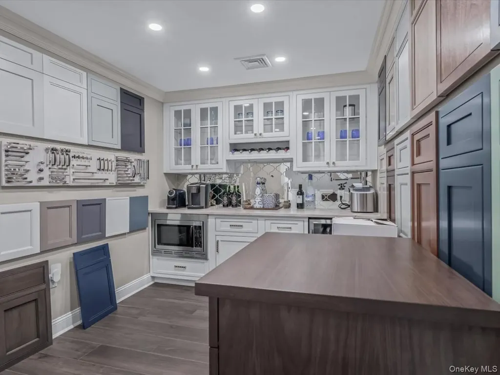 431 Hempstead Avenue West Hempstead NY 11552