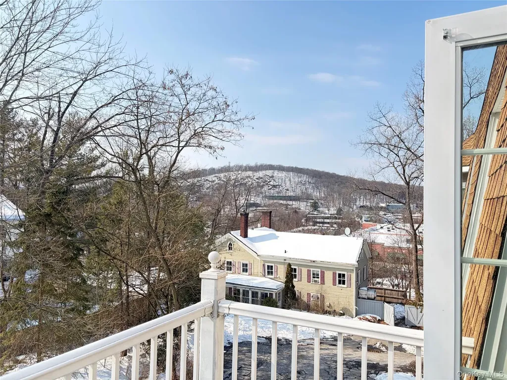 306 Sutton Drive Mount Kisco NY 10549