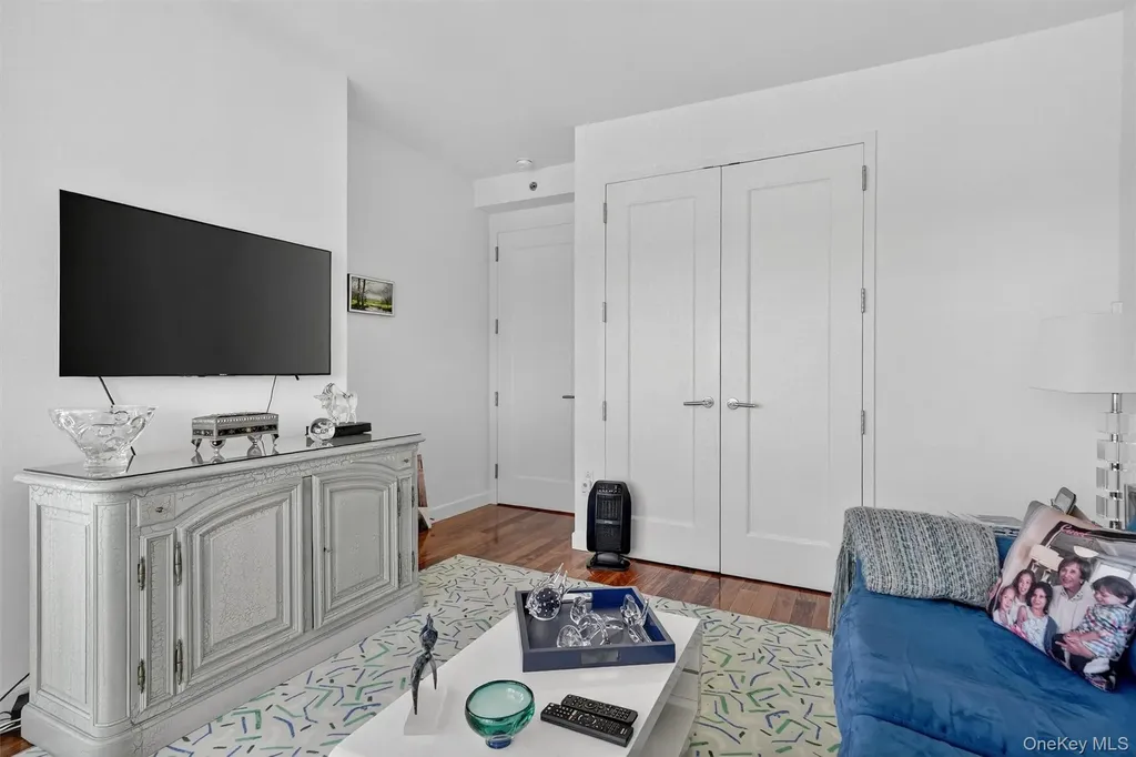 10 City Place White Plains NY 10601
