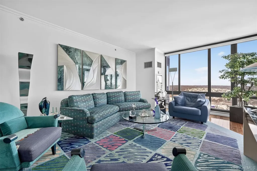 10 City Place White Plains NY 10601
