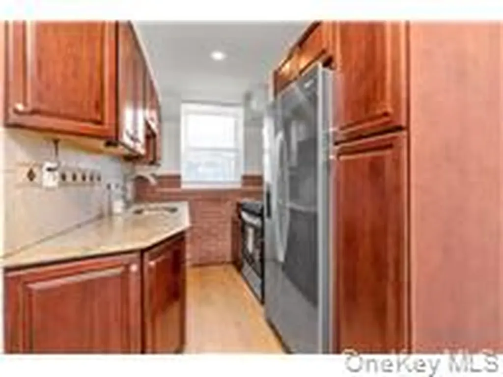 141-34 79th Avenue Flushing NY 11367