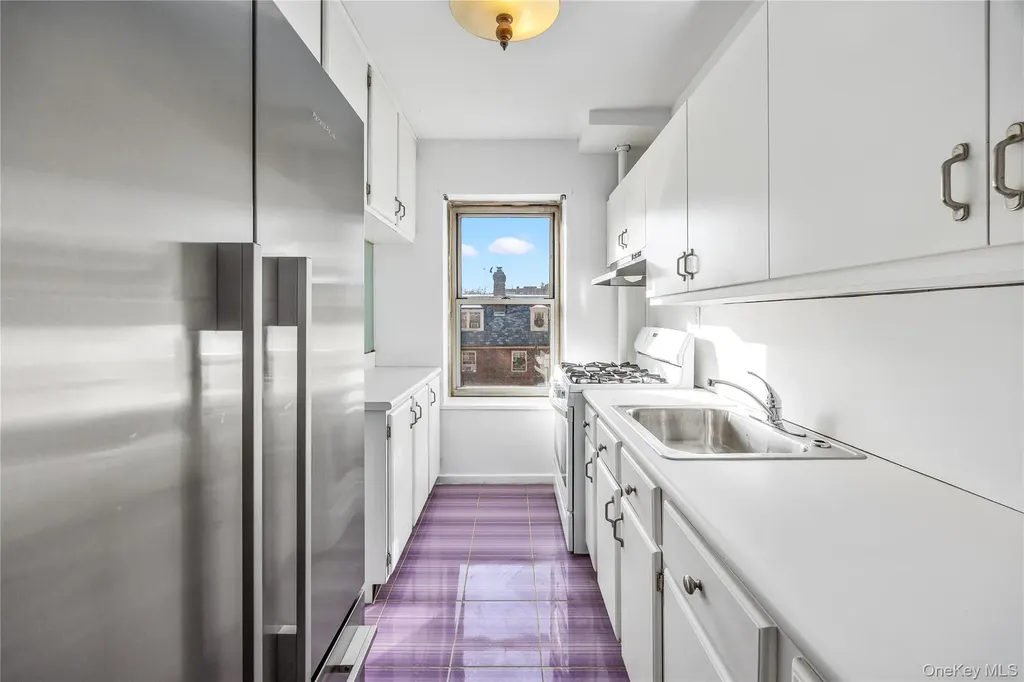 34-41 85th Street Jackson Heights NY 11372