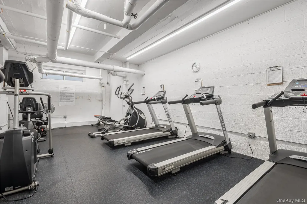 34-41 85th Street Jackson Heights NY 11372