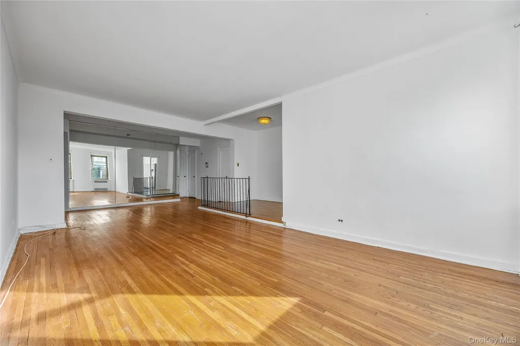34-41 85th Street Jackson Heights NY 11372