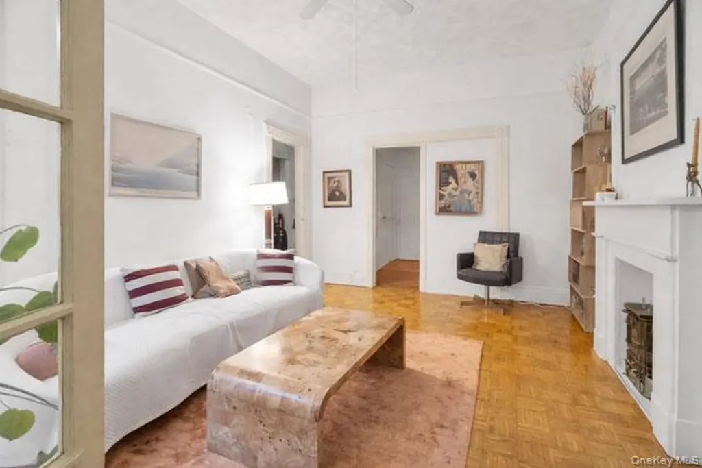 584 Sterling Place Brooklyn NY 11238