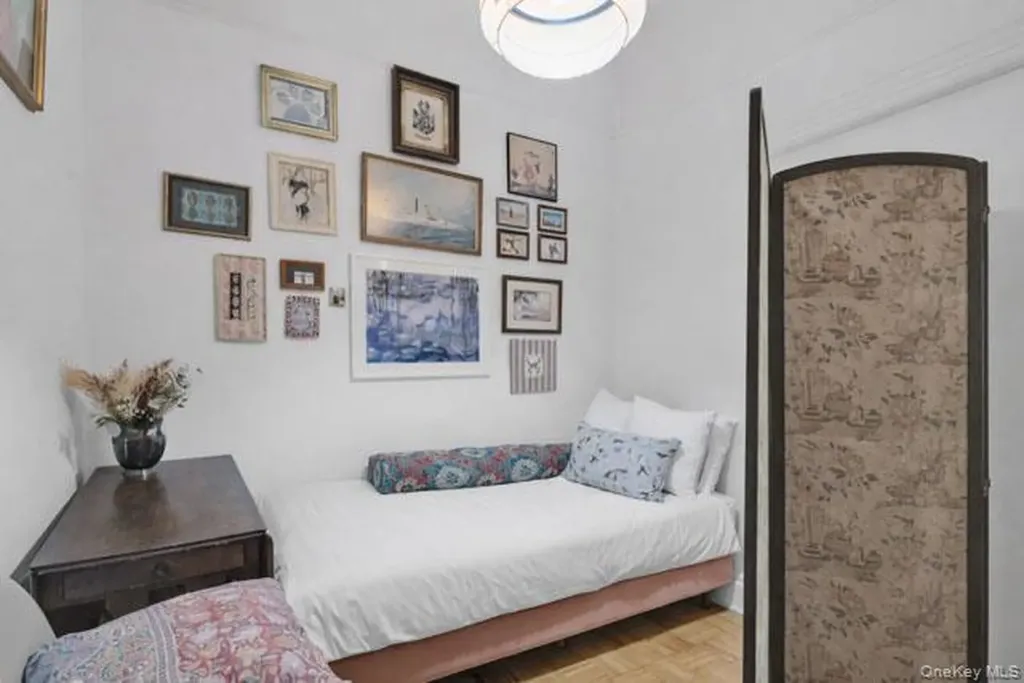 584 Sterling Place Brooklyn NY 11238