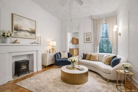 584 Sterling Place Brooklyn NY 11238
