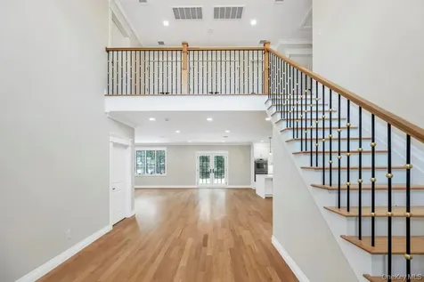 351 Concord Avenue East Meadow NY 11554