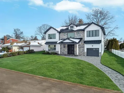 351 Concord Avenue East Meadow NY 11554