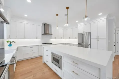 351 Concord Avenue East Meadow NY 11554