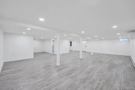 351 Concord Avenue East Meadow NY 11554