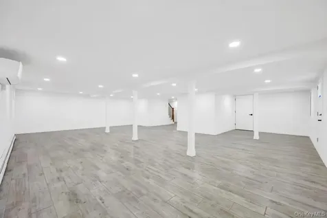 351 Concord Avenue East Meadow NY 11554
