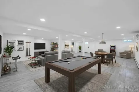 351 Concord Avenue East Meadow NY 11554