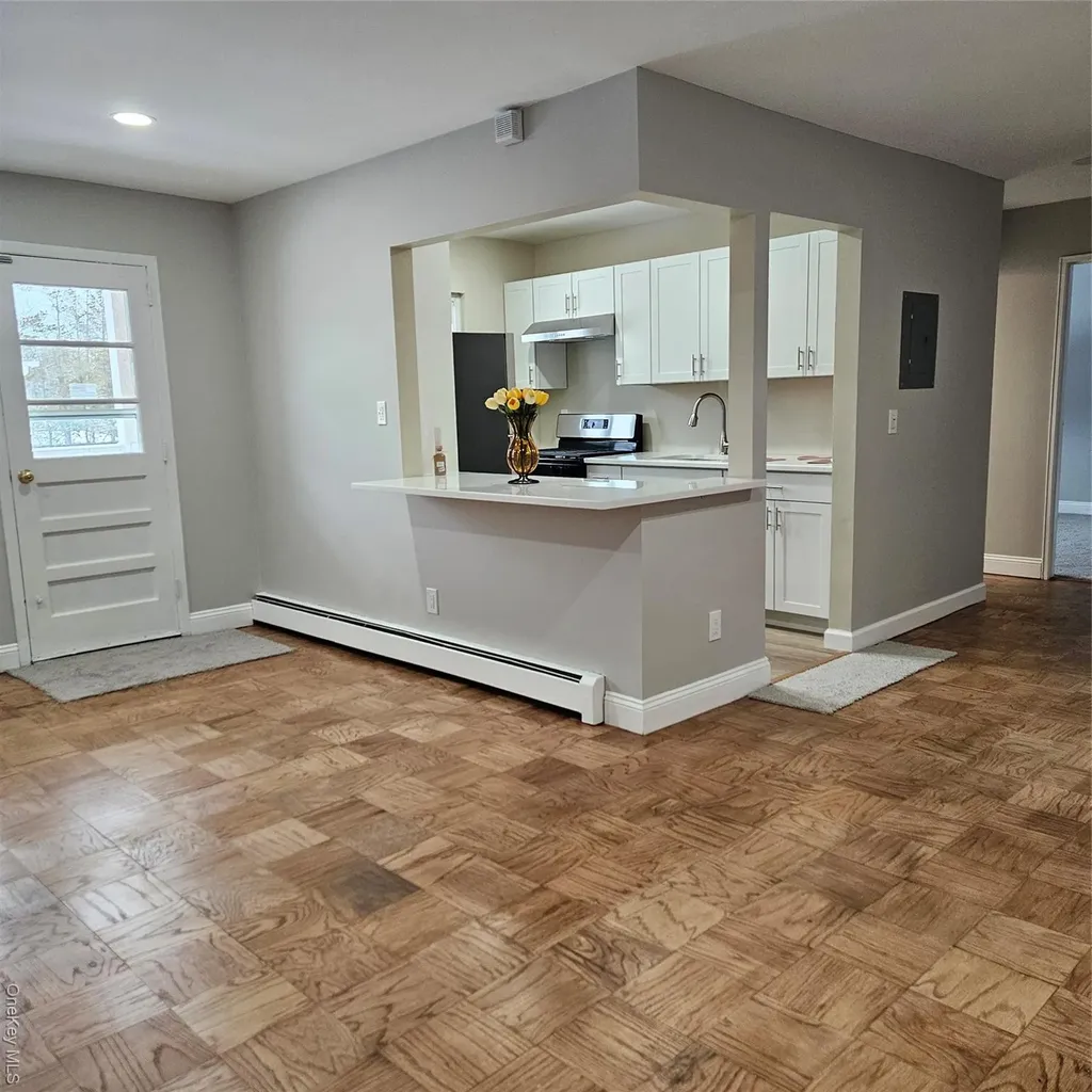71 Adams Road Central Islip NY 11722