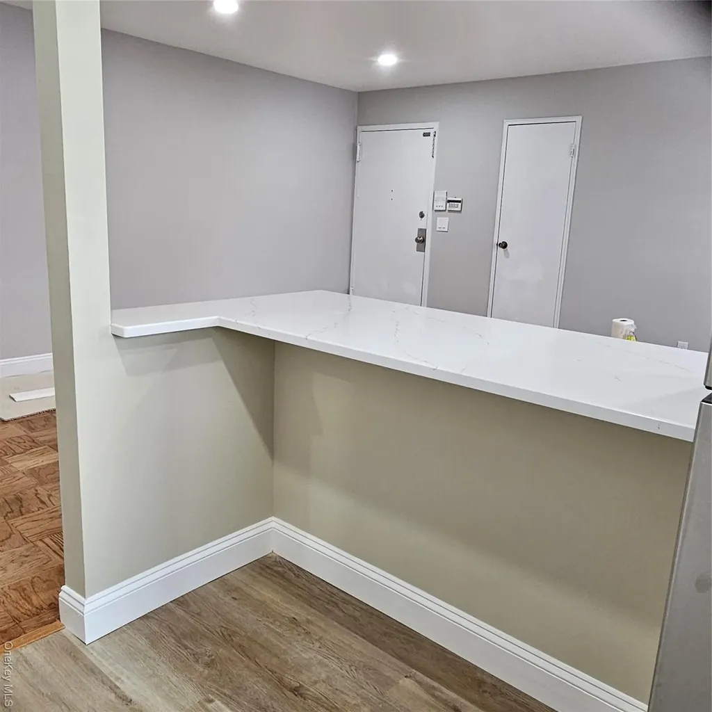 71 Adams Road Central Islip NY 11722