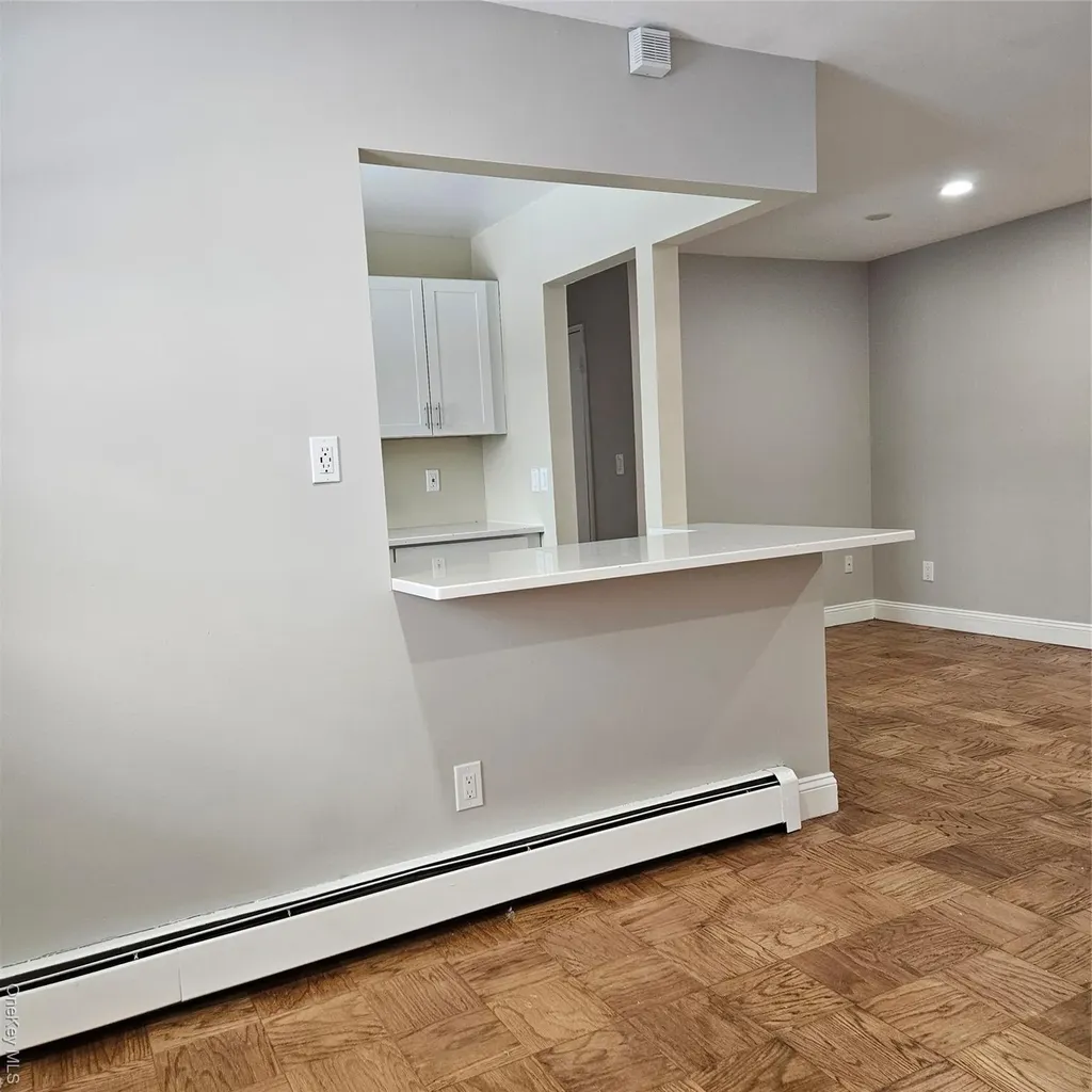 71 Adams Road Central Islip NY 11722