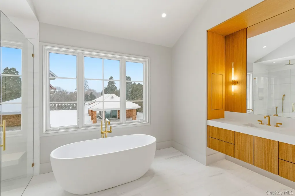 120 Halsey Lane Bridgehampton NY 11932