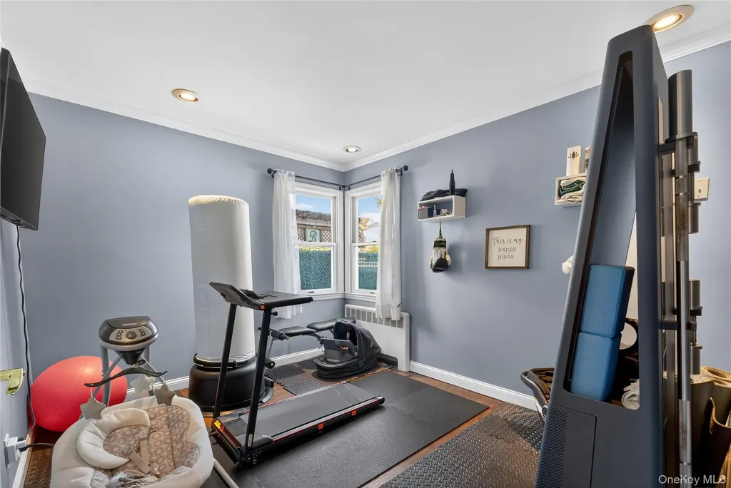 3351 4th Street Oceanside NY 11572