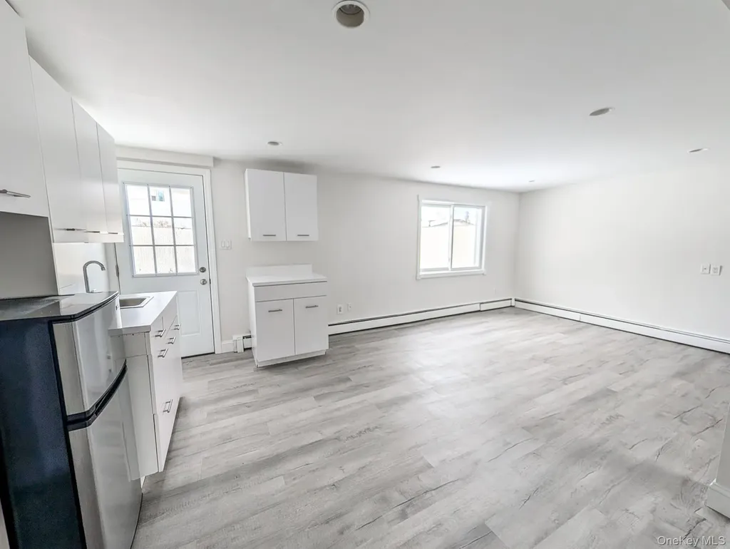 41 Richmond Street Islip NY 11751