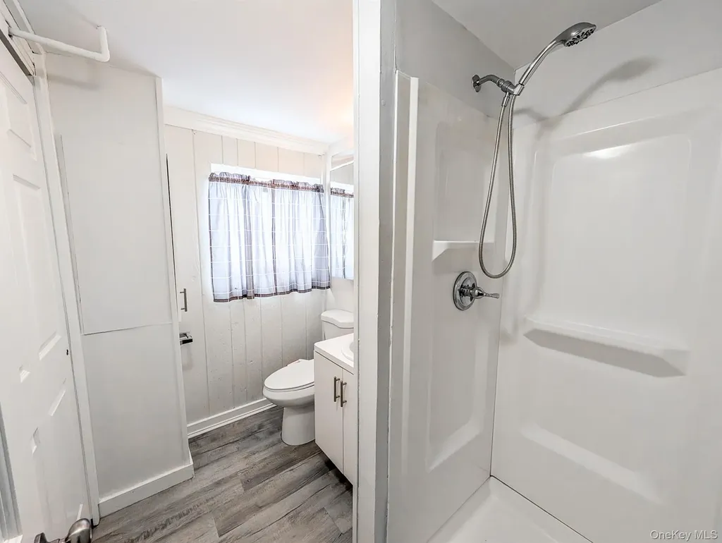 41 Richmond Street Islip NY 11751