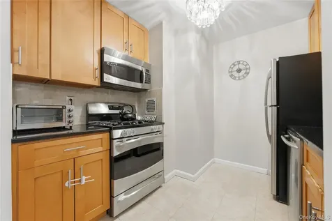 21 Fairview Avenue Tuckahoe NY 10707