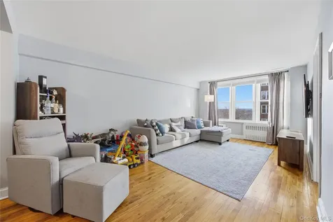 21 Fairview Avenue Tuckahoe NY 10707