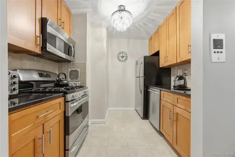 21 Fairview Avenue Tuckahoe NY 10707