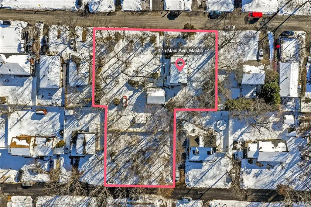 175 Main Avenue Mastic NY 11950