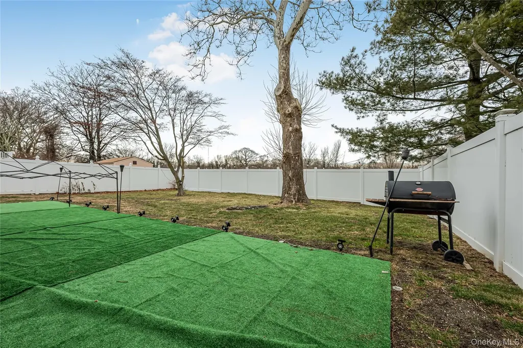 1008 Wood Park Drive Baldwin NY 11510
