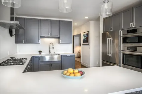 314 Warren Street Hudson NY 12534