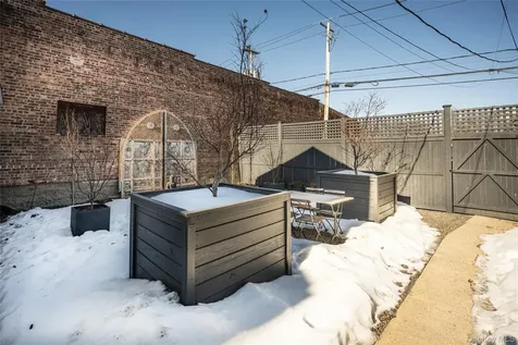 314 Warren Street Hudson NY 12534