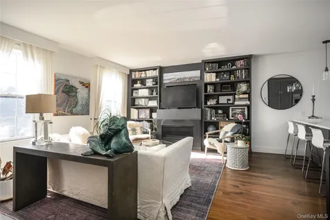 314 Warren Street Hudson NY 12534