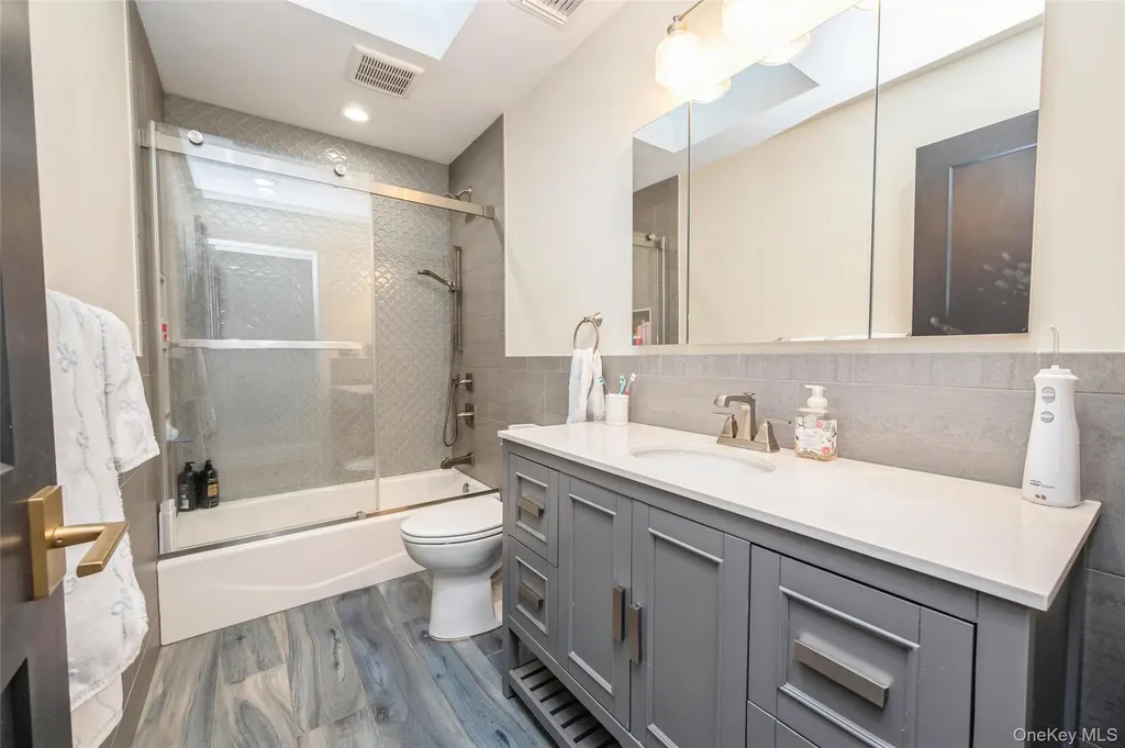 400 Shore Road Bellmore NY 11710