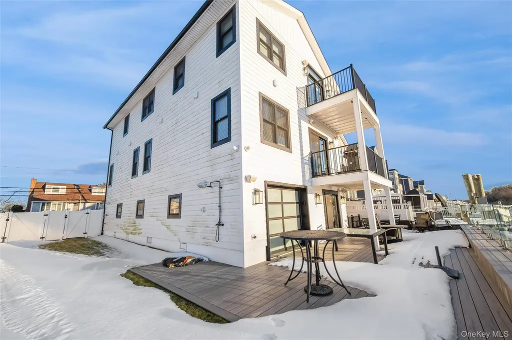 400 Shore Road Bellmore NY 11710