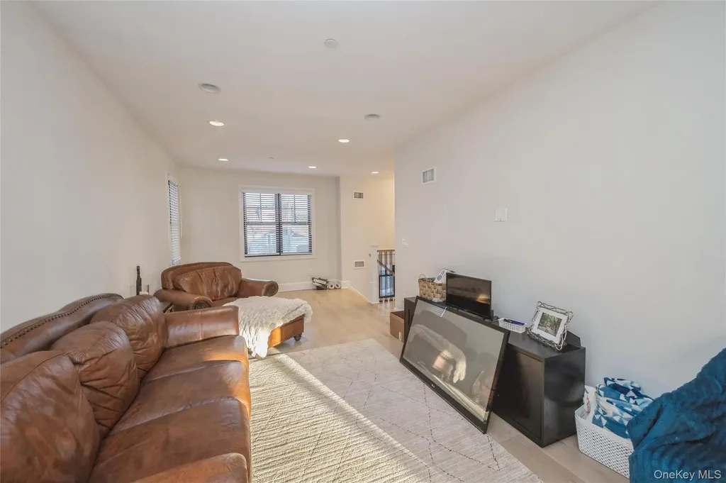 400 Shore Road Bellmore NY 11710