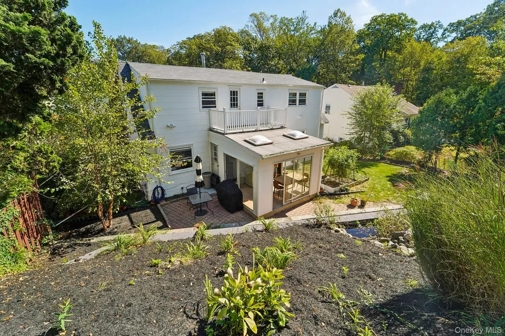 252 County Center Road White Plains NY 10603