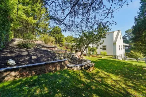 252 County Center Road White Plains NY 10603