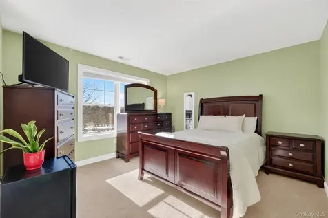 205 Buttonwood Way Hopewell Junction NY 12533