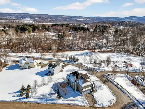 205 Buttonwood Way Hopewell Junction NY 12533