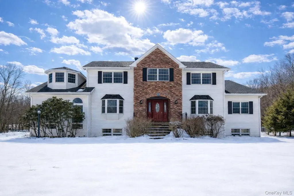 3 Danielle Court Montebello NY 10901