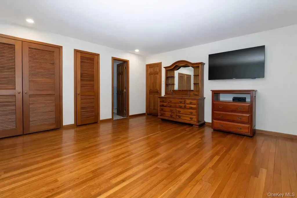 3 Danielle Court Montebello NY 10901
