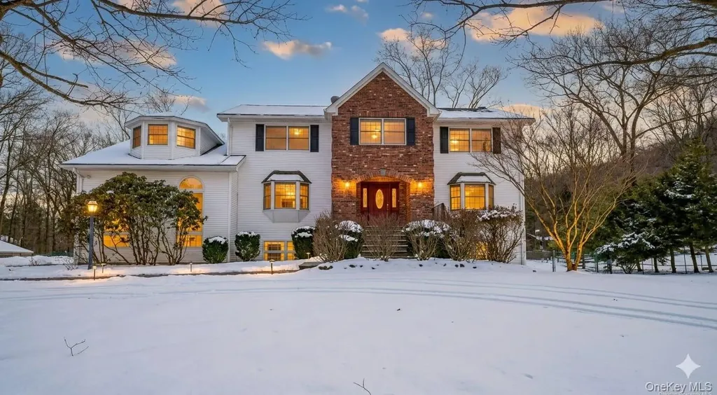3 Danielle Court Montebello NY 10901