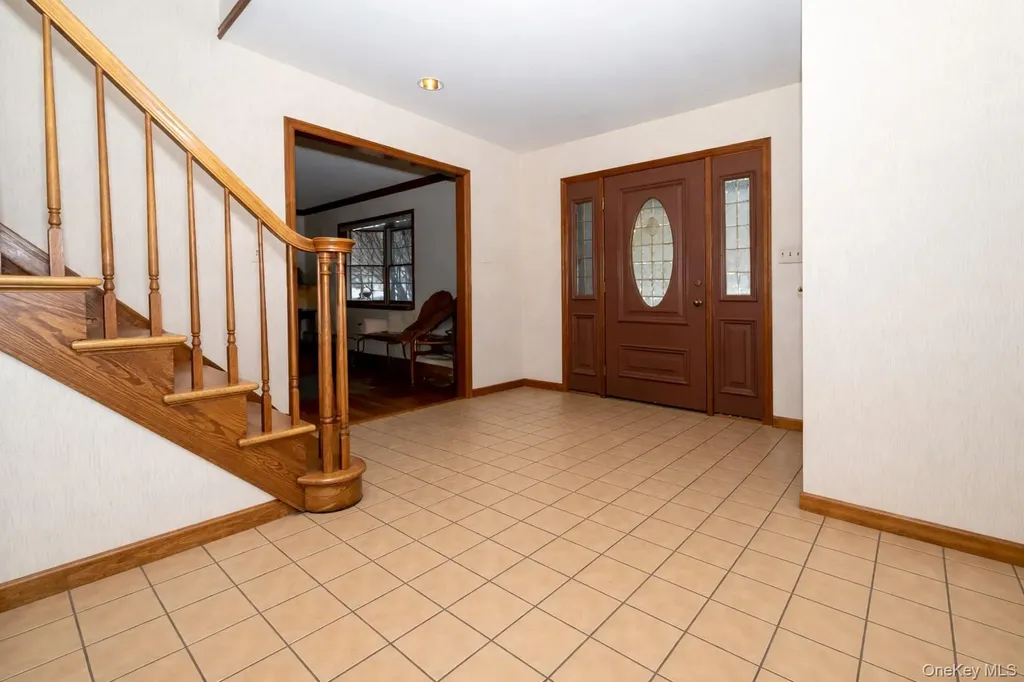 3 Danielle Court Montebello NY 10901